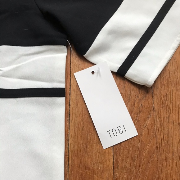 NWT Tobi Stripe Me Black & Ivory Shift Dress - Picture 3 of 8